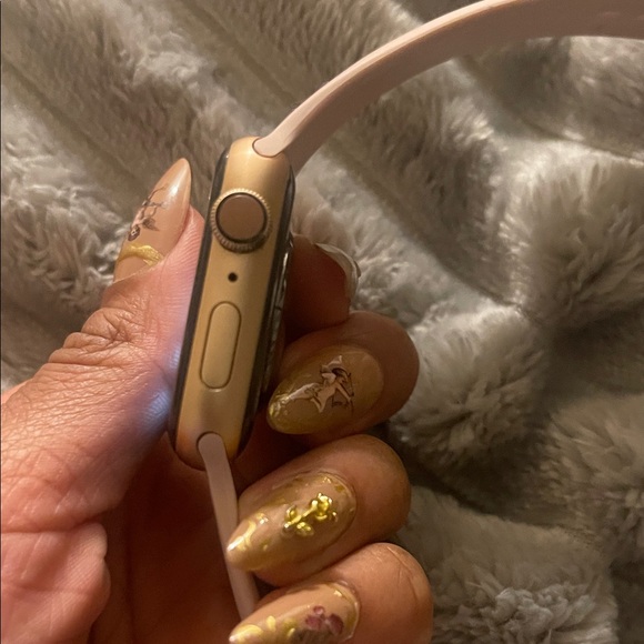 Apple Watch - Picture 7 of 13